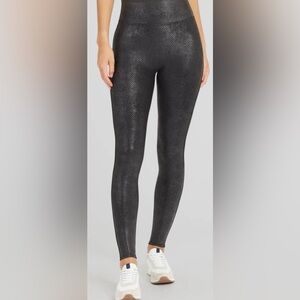 SPANX Black Textured snake Leggings